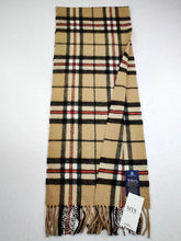 Buy online pre-used pre-loved 100% authentic & Original branded Tie Rack (MS-193) available in Pakistan. Top international brands avilable.